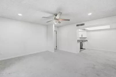 4444 E Paradise Village Parkway N #252, Phoenix, AZ 85032 - Photo 6