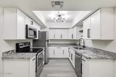 4444 E Paradise Village Parkway N #252, Phoenix, AZ 85032 - Photo 8