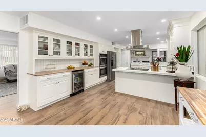 5624 W Morten Avenue, Glendale, AZ 85301 - Photo 12