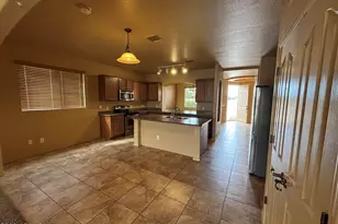 5558 Wilder Dr, Sierra Vista, AZ 85635 - Photo 4
