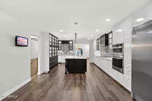 77 E Missouri Ave, Phoenix, AZ 85012 - Photo 12