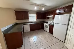 12809 W Dreyfus Dr, El Mirage, AZ 85335 - Photo 4