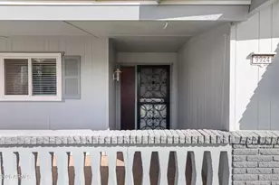 9924 W Audrey Dr, Sun City, AZ 85351 - Photo 2