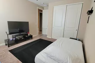 194 E Mead Dr, Chandler, AZ 85249 - Photo 10