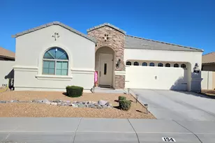 194 E Mead Dr, Chandler, AZ 85249 - Photo 2