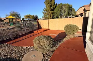 10894 W Davis Ln, Avondale, AZ 85323 - Photo 56