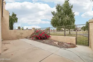 9056 W Port Royale Ln, Peoria, AZ 85381 - Photo 26