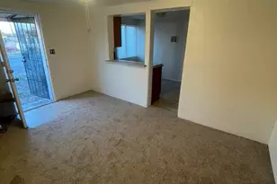 241 E Elwood St, Phoenix, AZ 85040 - Photo 6