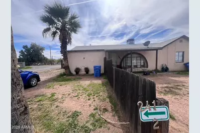 241 E Elwood Street #2, Phoenix, AZ 85040 - Photo 2