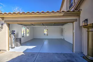 45673 W Morning View Ln, Maricopa, AZ 85139 - Photo 4