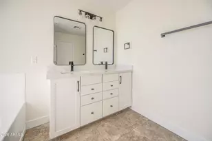 45673 W Morning View Ln, Maricopa, AZ 85139 - Photo 32