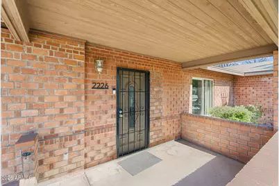 2226 E Fairmount Avenue, Phoenix, AZ 85016 - Photo 2