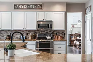 4621 E Kirkland Rd, Phoenix, AZ 85050 - Photo 6