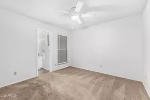 3033 N 37th St, Phoenix, AZ 85018 - Photo 12