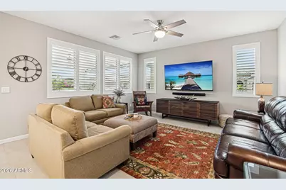 13385 W Milton Drive, Peoria, AZ 85383 - Photo 6