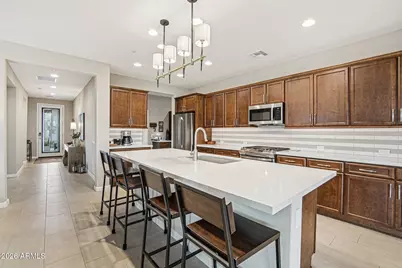 13385 W Milton Drive, Peoria, AZ 85383 - Photo 10