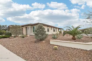 13385 W Milton Dr, Peoria, AZ 85383 - Photo 4