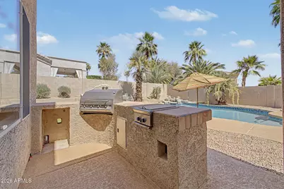 960 W Myrtle Drive, Chandler, AZ 85248 - Photo 2