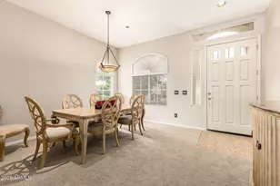 960 W Myrtle Dr, Chandler, AZ 85248 - Photo 10