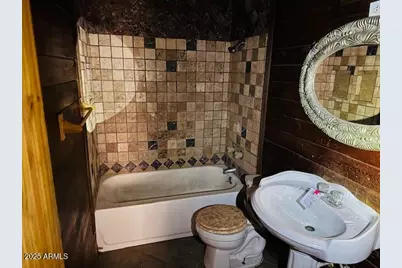 3319 N 61st Avenue, Phoenix, AZ 85033 - Photo 12