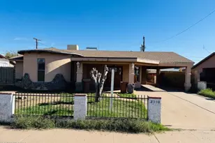 3319 N 61st Ave, Phoenix, AZ 85033 - Photo 1