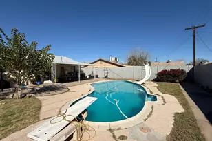 8219 W Piccadilly Rd, Phoenix, AZ 85033 - Photo 30