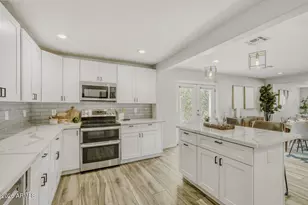 2538 N 50th St, Phoenix, AZ 85008 - Photo 8