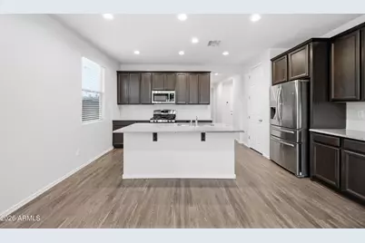 16661 W Shangri La Road, Surprise, AZ 85388 - Photo 10