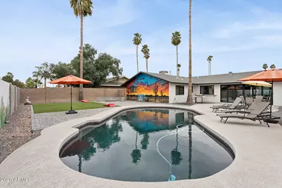 8725 E Osborn Road, Scottsdale, AZ 85251 - Photo 4