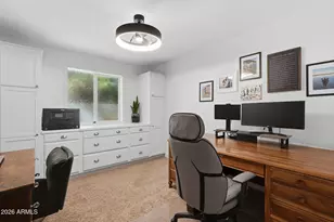 270 E Kroll Dr, Gilbert, AZ 85234 - Photo 18