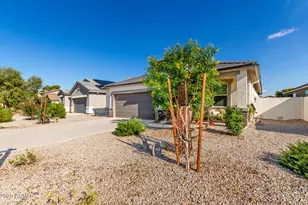 24077 N Field Rd, Florence, AZ 85132 - Photo 2