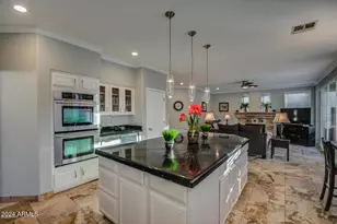 14652 S 7th Pl, Phoenix, AZ 85048 - Photo 8