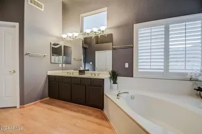 14652 S 7th Place, Phoenix, AZ 85048 - Photo 18