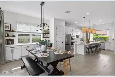 9517 E Tungsten Drive, Mesa, AZ 85212 - Photo 2