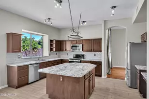 3108 E Wildwood Dr, Phoenix, AZ 85048 - Photo 14