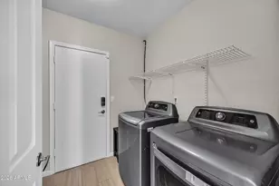 3108 E Wildwood Dr, Phoenix, AZ 85048 - Photo 40