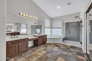 3108 E Wildwood Dr, Phoenix, AZ 85048 - Photo 30