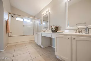 25 S Ocean Dr, Gilbert, AZ 85233 - Photo 16