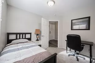 25 S Ocean Dr, Gilbert, AZ 85233 - Photo 18