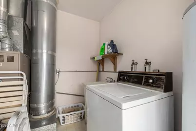 10415 W Cinnebar Avenue, Sun City, AZ 85351 - Photo 26