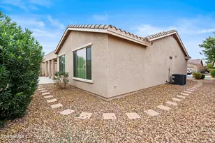 42406 W Falling Star Dr, Maricopa, AZ 85138 - Photo 22