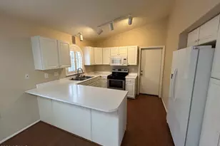 12813 W Palm Ln, Avondale, AZ 85392 - Photo 2