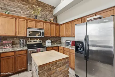 2570 W Shannon Court, Chandler, AZ 85224 - Photo 10