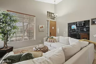 2570 W Shannon Ct, Chandler, AZ 85224 - Photo 6