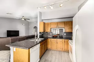 8851 W Keim Dr, Glendale, AZ 85305 - Photo 16