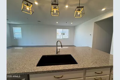 13392 W Eagle Feather Road, Peoria, AZ 85383 - Photo 10