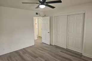 6043 N 23rd Ave, Phoenix, AZ 85015 - Photo 8