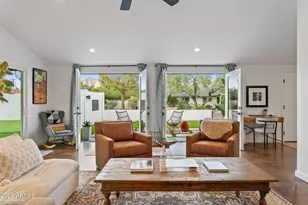 6119 E Carnation Cir, Phoenix, AZ 85018 - Photo 14