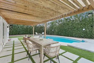 6119 E Carnation Circle, Phoenix, AZ 85018 - Photo 32