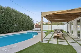 6119 E Carnation Cir, Phoenix, AZ 85018 - Photo 34